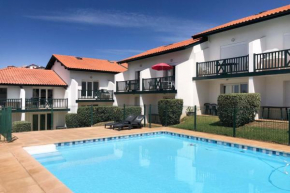 STUDIO for 2 with POOL at 10 min from the Beach